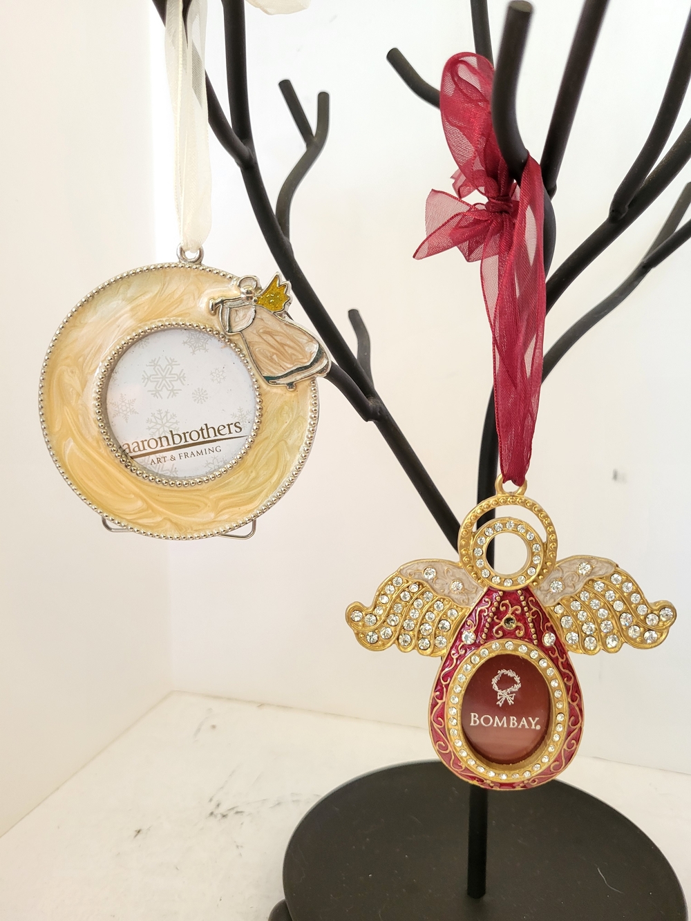 Bombay/Aaron Bros Angel Photo Frame Ornaments Vintage NOS